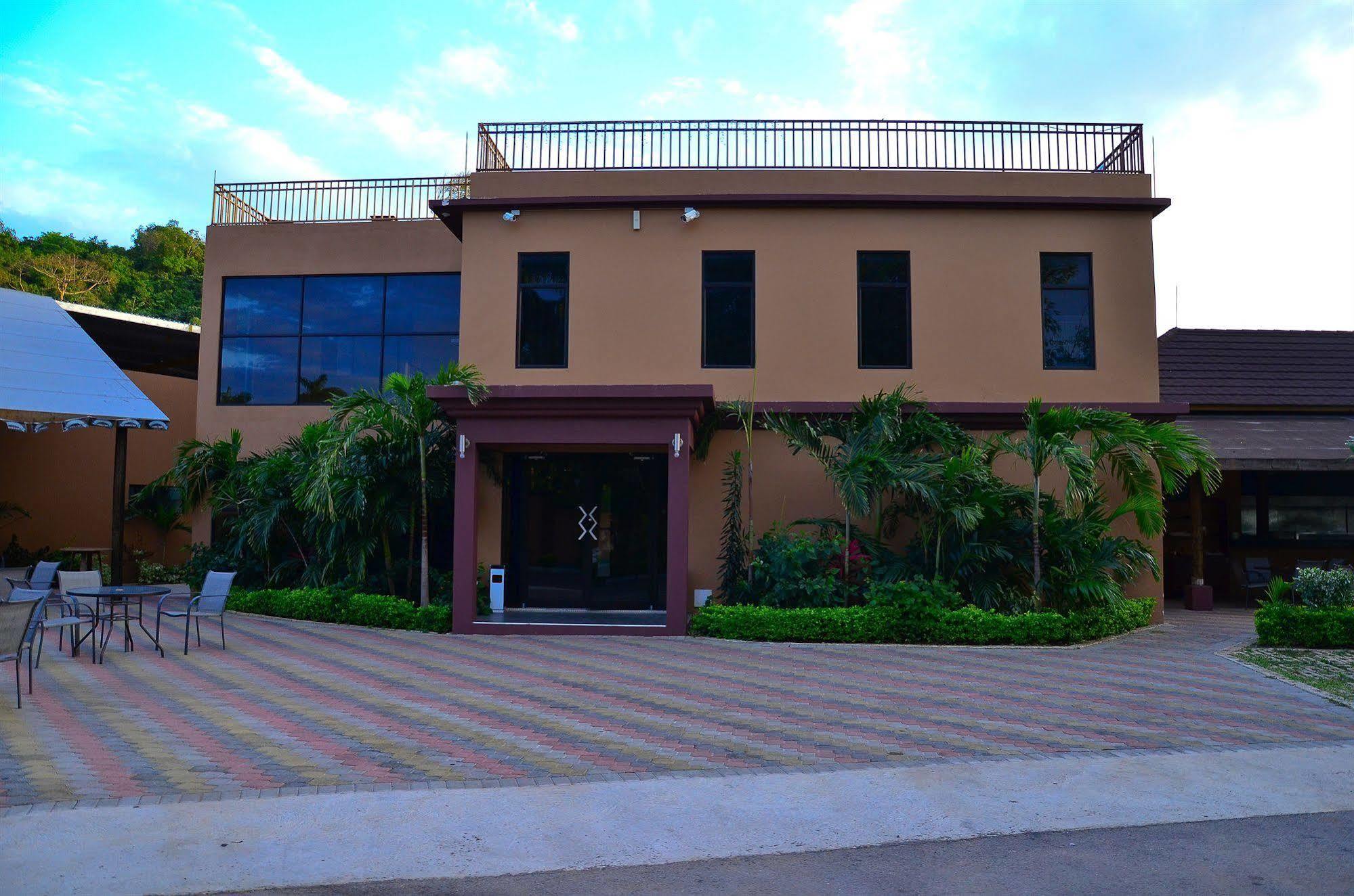 Donway, A Jamaican Style Village Montego Bay Exterior foto