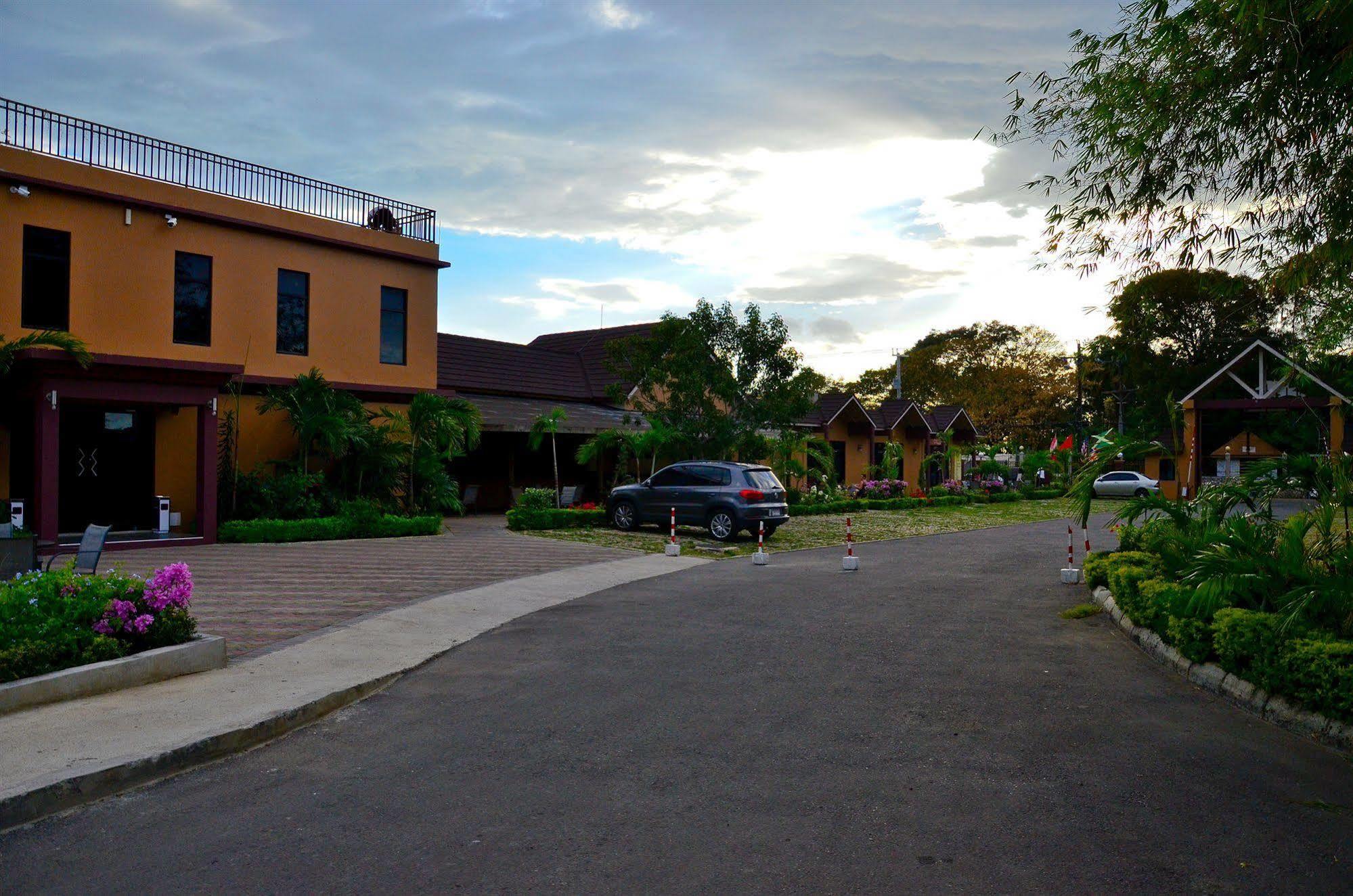 Donway, A Jamaican Style Village Montego Bay Exterior foto
